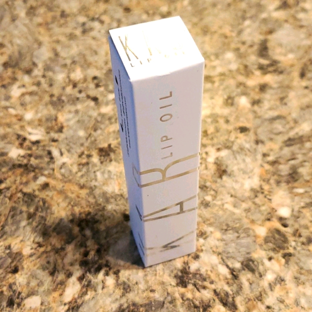 Hydrating Lip Oil